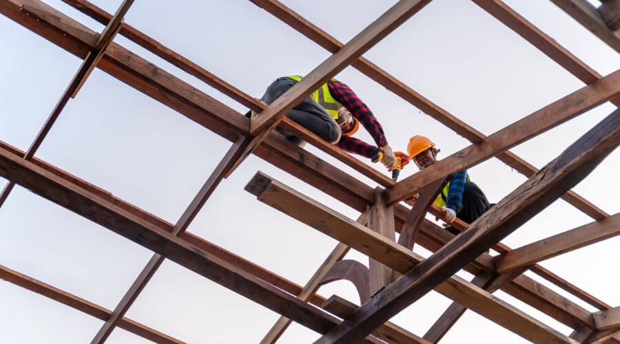 Expert Emergency Roof Repairs services in Rolla, ND